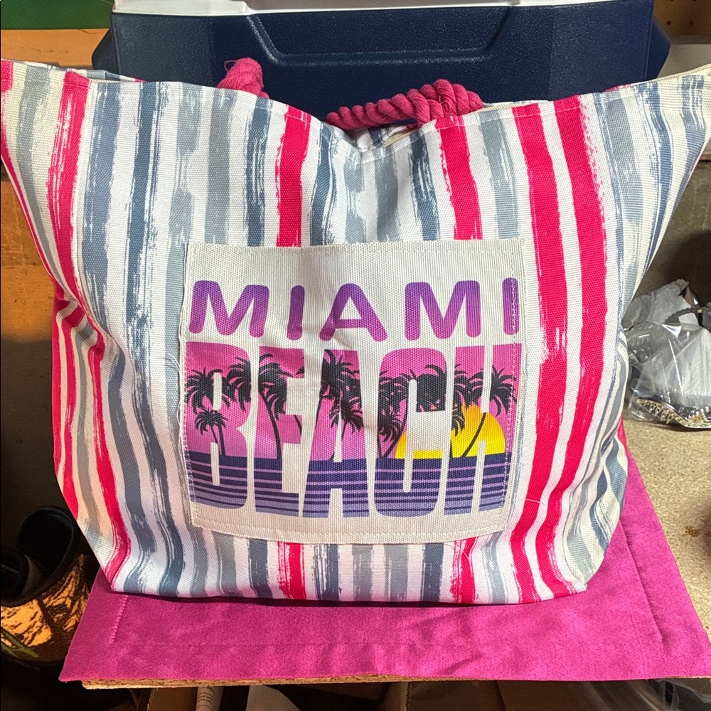 Welcome to MIAMI!- Miami Beach Striped Tote Bag - Pink and Blue